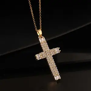 2024 2023 Hot spot croix vintage avec pendentif collier en cuivre personnalité diamant