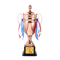 Coupe de trophée de couleur personnalisée de 43.5cm à 60cm avec impression de base noire de haute qualité et grande tasse de trophée de football populaire plaquée