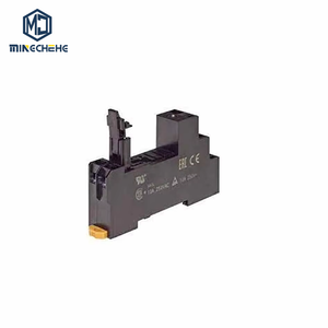 Base de relais électromagnétique P2RFZ-05-E à montage sur panneau, 5 broches, avec bornes à enfoncement pour module de relais de puissance à usage général - Product Image 1