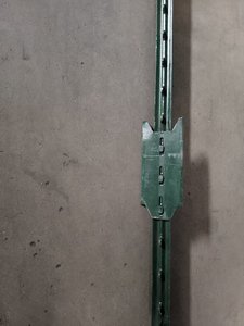 Steel T Fence Post Studded Farm Fence Post Powder Coated Metal Fencing for Livestock Animal Fencing - Product Image 2