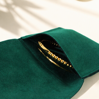 Pochette de rangement polyvalente en microfibre émeraude pour bijoux, avec design pliable à plat, idéale pour les coffrets cadeaux et le rangement d'accessoires