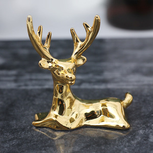 Figurines de <span class=keywords><strong>cerf</strong></span> en <span class=keywords><strong>métal</strong></span> pour <span class=keywords><strong>décoration</strong></span> de maison de luxe moderne Figurines d'animaux décorées avec de la lumière <span class=keywords><strong>Décoration</strong></span> de maison de luxe - Product Image 2
