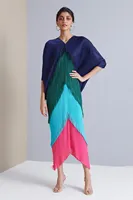 Robe de soirée décontractée pour femme, style streetwear Miyake, longue, col en V, manches chauve-souris, plissée, imprimé numérique, avec pompon