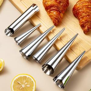 Crème <span class=keywords><strong>Corne</strong></span> Moule Cannoli Formes Tubes En Acier Inoxydable Cônes De Cuisson Pâtisserie Rouleau <span class=keywords><strong>Corne</strong></span> Croissant Moule - Product Image 1
