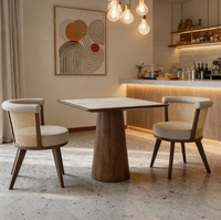 Ensemble table et chaises de restaurant Tongli, style nordique moderne, bois massif, couleur personnalisable, mobilier de salle à manger de luxe pour hôtel, 2 places