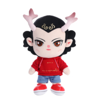 Peluche personnalisée Dragon Boy imprimée en gros, jouet en peluche avec cornes roses, personnage mythologique, poupée en peluche, mascotte en peluche souvenir d'entreprise automobile