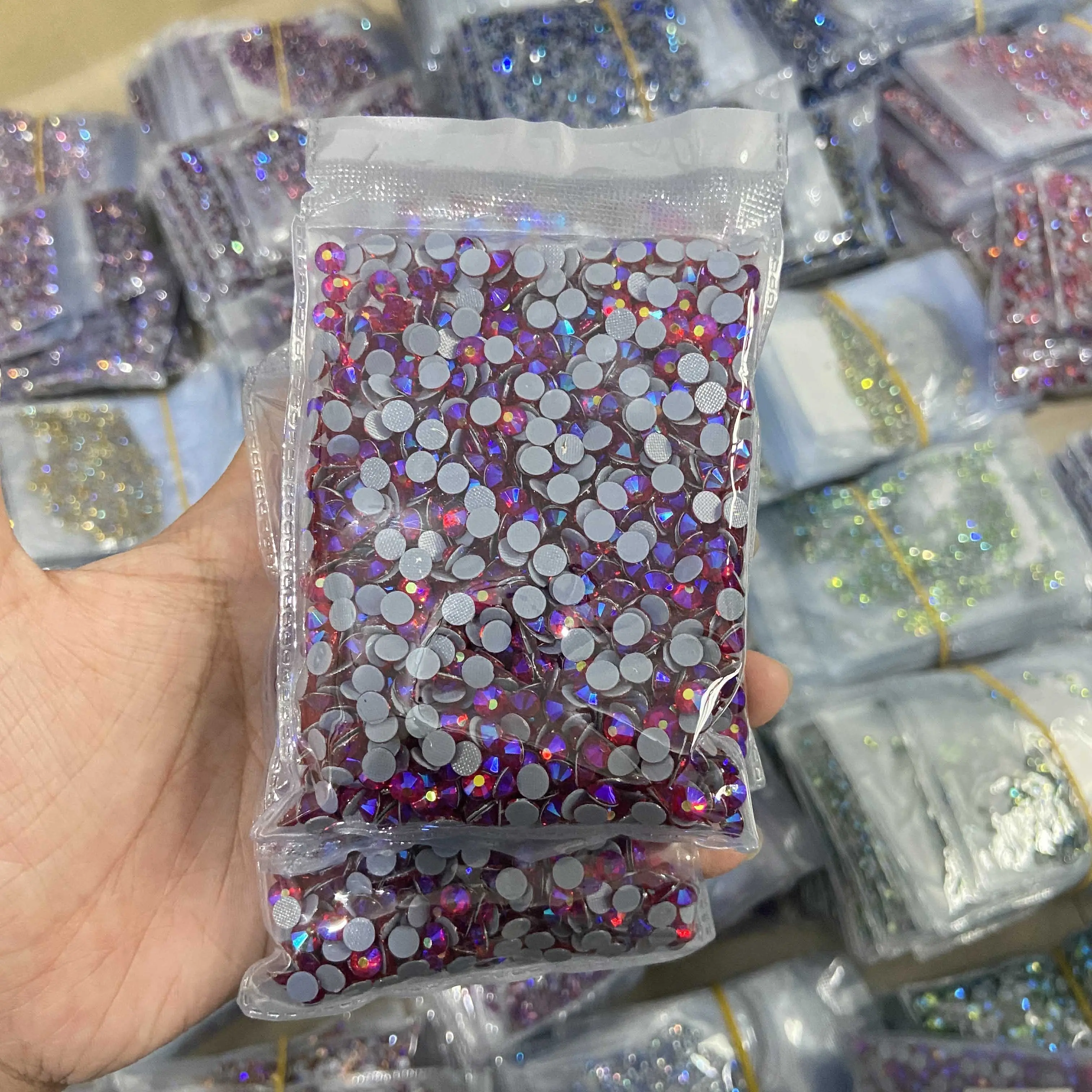 XULINFactory Wholesale 100 Kinds Colors SS10 SS16 SS20 100gross/bag Hot Fix Glass Crystal AB Rhinestones For Iron On Transfer
