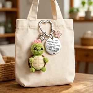 Un llavero <span class=keywords><strong>de</strong></span> tortuga hecho a mano adornado con una etiqueta inspiradora que dice Nunca olvides cuánto eres poderoso, como regalo. - Product Image 5