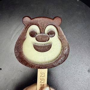 ไอศกรีมรสช็อกโกแลต OEM 70 กรัม พร้อมรับประทาน บรรจุในถุง ผลิตในประเทศจีน ไอศกรีมรูปหมี อายุการเก็บรักษา 540 วัน - Product Image 1