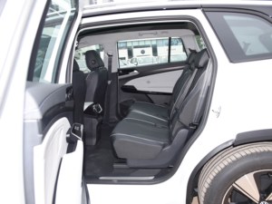 Nuova Auto Volkswagen ID.6 <span class=keywords><strong>X</strong></span> 2023 Edizione Pure Aggiornata SUV 7 Posti Veicolo Elettrico Puro R19 Guida a Sinistra Autonomia NEDC 401-500km - Product Image 4