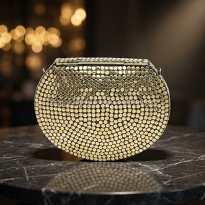 Pochette rectangulaire en résine écologique peinte à la main avec motif géométrique en mosaïque pour femme, idéale pour les soirées et mariages - Product Image 1