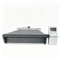 Machine de découpe numérique à plat industrielle automatique pour tapis tuftés en polypropylène et velours, traceur CNC