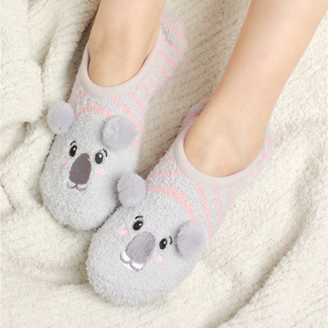 सर्दियों में गर्म फर्श फ़ज़ी होम क्रिसमस चप्पल महिलाओं के गैर-पर्ची मोटी मोटी भालू कुत्ते महिलाओं के लिए जूते मोजे - Product Image 2