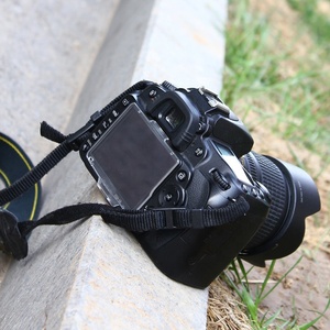 Caméra HD DF en gros avec carte, batterie rechargeable, zoom optique 2x-7x, détection faciale et sangle d'épaule - Product Image 5
