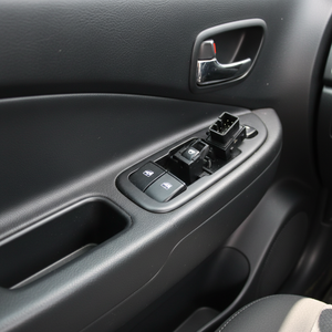 Boutons d'ouverture de fenêtre automatiques pour GETZ 2002-2009, MATRIX et TUCSON TR, numéro de pièce 93580-2E000 - Product Image 3