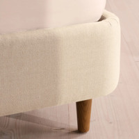 Lit plateforme en lin crème français, taille King, avec tête de lit festonnée et bordure en bois, pieds effilés, cadre de lit pour chambre à coucher, maison ou villa