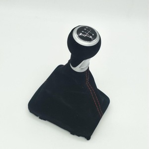 ฝาครอบหัวเกียร์ Audi A3 Pu แบบ 5 และ 6 สปีด ออกแบบตามหลักสรีรศาสตร์ - Product Image 3