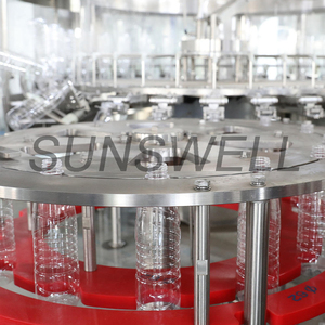 Máquina Automática de Alta Velocidad para Llenado de Botellas de Plástico con Motor, para Agua Natural de Manantial, a <span class=keywords><strong>Precio</strong></span> Competitivo - Product Image 3