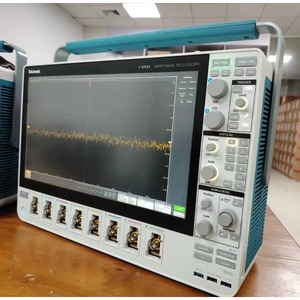 ใช้ Tektronix MSO58 Mixed Signal Oscilloscope xgeqpt - Product Image 2