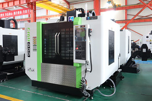 Centre d'usinage vertical CNC chinois entièrement automatique <span class=keywords><strong>VMC</strong></span> CMV855 Fanuc avec broche conique BT40 - Product Image 3