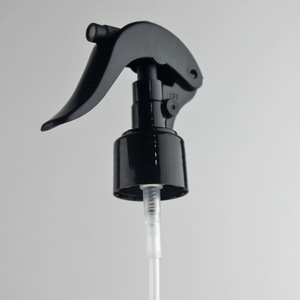 Mini Pulverizador de Gatillo Negro de Plástico Suave Antiderrames 24/410 (24 mm) para Productos de Limpieza Cosmética - Product Image 1