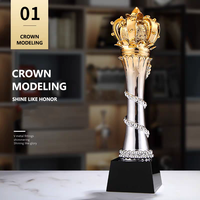 Trophée de récompense plaqué or en résine HBL Crown Event avec base en cristal noir pour souvenir de champion