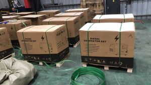 5KW 7kW 10KW Single phase 3 phase mini xách tay Máy phát điện diesel với ATS im lặng tiếng ồn thấp Máy phát điện diesel với tán - Product Image 6