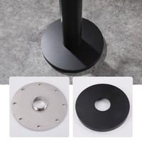Douche extérieure en acier inoxydable noir mat avec contrôle de l'eau chaude et froide pour piscine et jardin