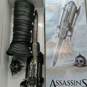 Accesorios de Disfraz de Edward de <span class=keywords><strong>Creed</strong></span> IV Black Flag, Cuchilla Oculta 1:1 con Daga Retráctil - Product Image 4