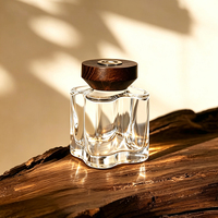 Nouvelle conception de diffuseur de parfum de luxe en verre de 200 ml avec couvercle en bois brun, diffuseur de parfum vide