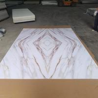 Panneau mural en PVC effet marbre imprimé en 3D, finition brillante, pour fond de télévision, décoration intérieure et bureaux – Vente directe usine