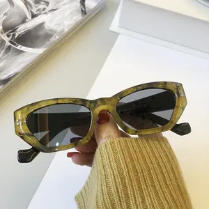Groothandel zomer cat eye zonnebril vrouwen-Trendy Vrouwen Mannen Zonnebril 2021 Fashion Retro Zomer Lady Cat Eye Zonnebril
