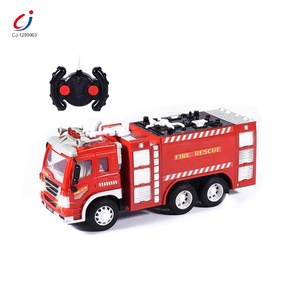Chengji New kids telecomando pompaggio dell'acqua 4ch rc car engine rescue fighting plastic fire truck <span class=keywords><strong>toys</strong></span> - Product Image 1