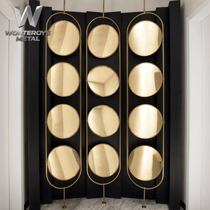 แผงผนังกั้นห้องสเตนเลสสตีล 304 316 PVD สีทองแบบทึบแสง ดีไซน์หรูหราทันสมัยอเนกประสงค์ ปรับแต่งได้ สำหรับล็อบบี้โรงแรมและคาสิโน - Product Image 1