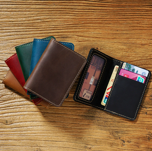 Tarjetero de Cuero Crazy Horse de Alta Calidad con Logotipo Personalizado, Estuche para Tarjetas de Cuero Genuino de Grano Completo - Product Image 1