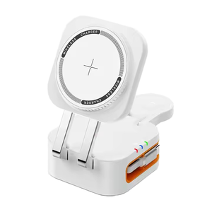 Cargador Inalámbrico Plegable 3 en 1 con Cable Retráctil de 15W, Carga Multidispositivo para Teléfono Inteligente, Reloj Inteligente y Auriculares, Ideal para Viajes - Product Image 1
