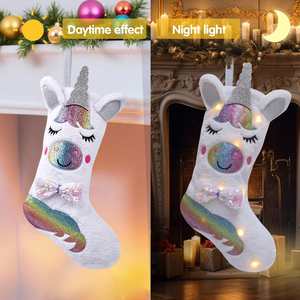 Lindas Medias Navideñas con Luces LED de Unicornio para Niñas, Medias Brillantes con Luces LED para Decoración del Hogar - Product Image 1