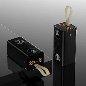 60000mAh QC3.0 120W 4 <span class=keywords><strong>USB</strong></span> 2 Type C <span class=keywords><strong>USB</strong></span> LED Display Power Banks <span class=keywords><strong>Station</strong></span> Outdoor Fast Charging Power Bank avec câble - Product Image 1