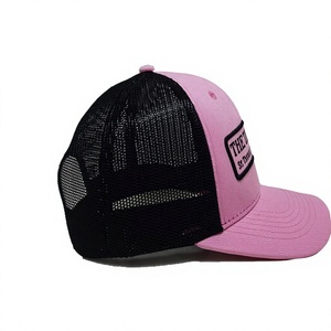 Casquette Trucker structurée à 6 panneaux, dos en maille noire, fabriquée au Vietnam, avec patch brodé personnalisable, pour usage quotidien et adultes - Product Image 4