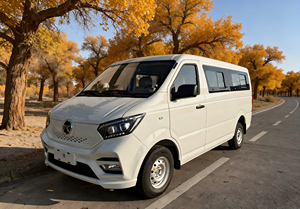 Nuevo Microbús KAMA de 11-19 Asientos, Diésel 2.0L, Volante a la Derecha/Izquierda, Minibús de Pasajeros, Nuevo Autobús Eléctrico Urbano, Microbús Eléctrico Personalizable - Product Image 6