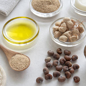 Huile essentielle de <span class=keywords><strong>baobab</strong></span>, parfum frais, hydratante, raffermissante, éclaircissante, 100% pure, vente en gros, en vrac, pour tous les types de peau - Product Image 1