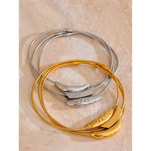 قلادة من jinyouk وصلت حديثًا قلادة خفيفة من الفولاذ المقاوم للصدأ مقاومة للماء قلادة معدنية شخصية مطلية بمادة PVD عيار 18 - Product Image 3