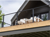 Kit de garde-corps horizontal sur mesure en usine, poteaux en aluminium thermolaqué noir, garde-corps à barres solides pour terrasse résidentielle