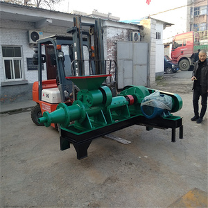 Machine <span class=keywords><strong>de</strong></span> fabrication <span class=keywords><strong>de</strong></span> barres <span class=keywords><strong>de</strong></span> carbone haute efficacité / Transforme la poudre <span class=keywords><strong>de</strong></span> <span class=keywords><strong>charbon</strong></span> <span class=keywords><strong>de</strong></span> <span class=keywords><strong>bois</strong></span>, la poudre <span class=keywords><strong>de</strong></span> <span class=keywords><strong>charbon</strong></span> et le coke en barres <span class=keywords><strong>de</strong></span> combustible haute densité - Product Image 4