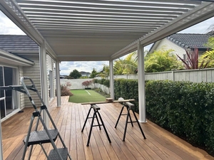 Pergola con Tetto a Lamelle Motorizzate <span class=keywords><strong>in</strong></span> Alluminio Personalizzata <span class=keywords><strong>per</strong></span> Esterni, Struttura <span class=keywords><strong>per</strong></span> Carport con Sistema Solare, Facile Montaggio - Product Image 5