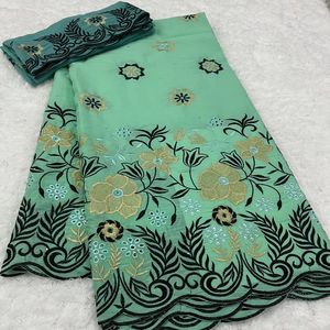 Pizzo Svizzero di Alta Qualità in 100% Cotone, 5+2 Iarde di Pizzo Voile Svizzero Africano in Cotone - Product Image 3