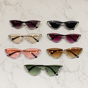 Gafas de Sol de Ojo de Gato de Lujo con Montura Completa de Diamantes de Imitación, Lentes de Espejo, Protección UV400, Accesorios de Moda Unisex para Adultos, Regalo para la Playa - Product Image 2