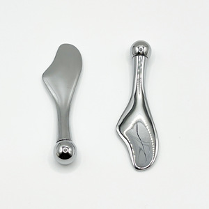 Outil de massage facial en alliage de zinc double usage avec cuillère et bâtonnet d'acupression à boule ronde pour lifting cutané – Vente en gros - Product Image 5