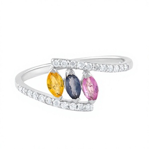 Anillo con Rubí y Diamante en Forma de Marquesa en Plata de Ley 925 con Baño de Rodio, Joyería de Lujo para Mujer - Product Image 3