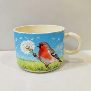 Mug à café en céramique personnalisé peint à la main avec un pinson - Cadeau de vacances personnalisé - Product Image 1